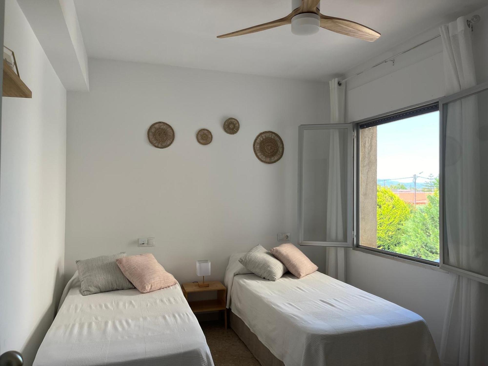 Moderno Apartamento Vacacional Deltebre Exterior photo