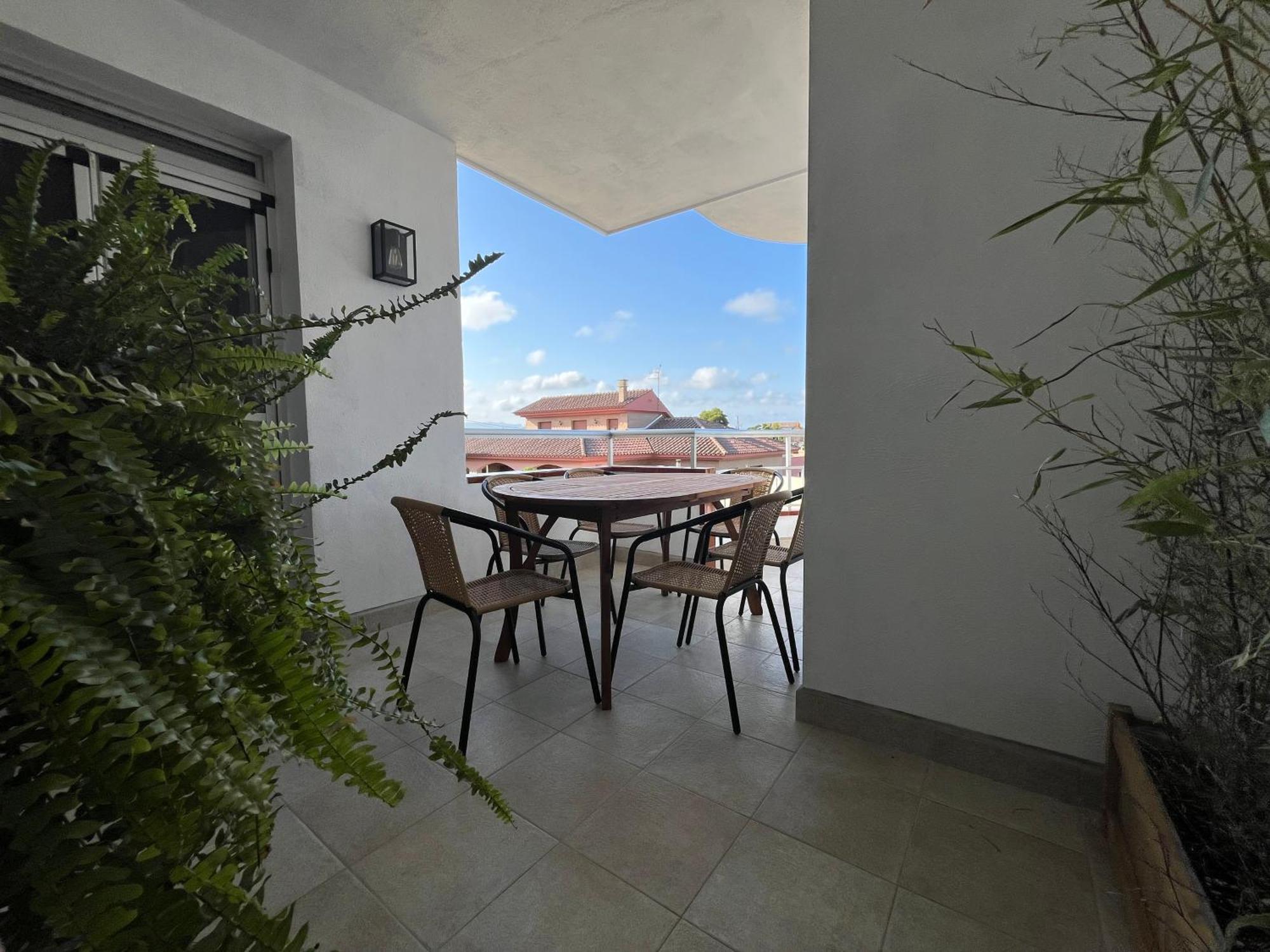 Moderno Apartamento Vacacional Deltebre Exterior photo