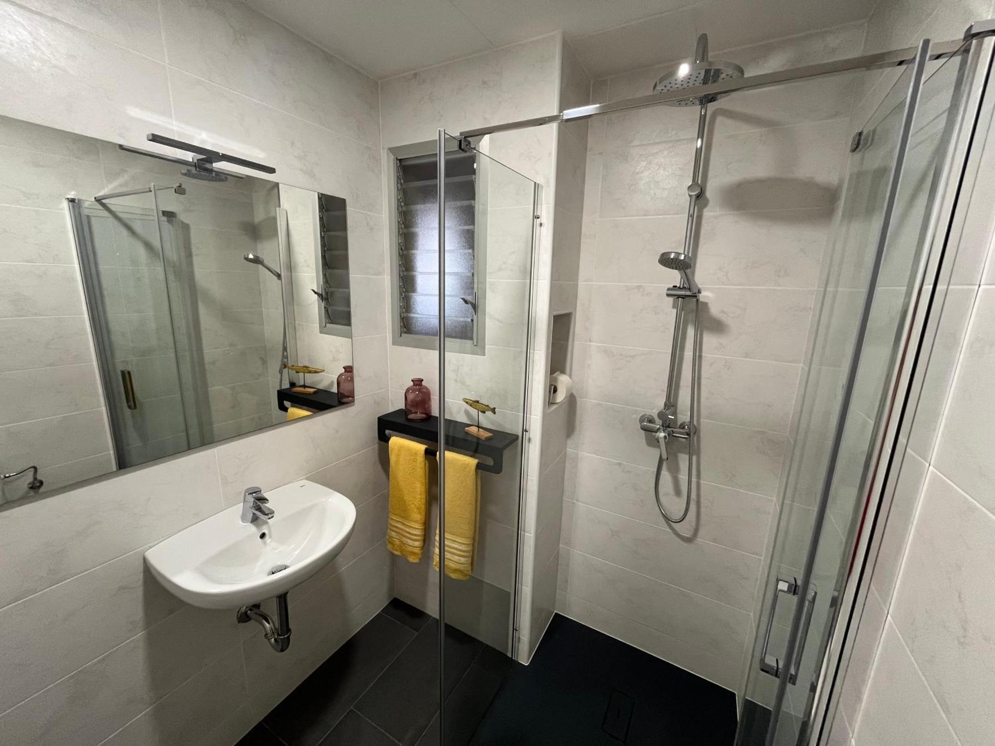 Moderno Apartamento Vacacional Deltebre Exterior photo